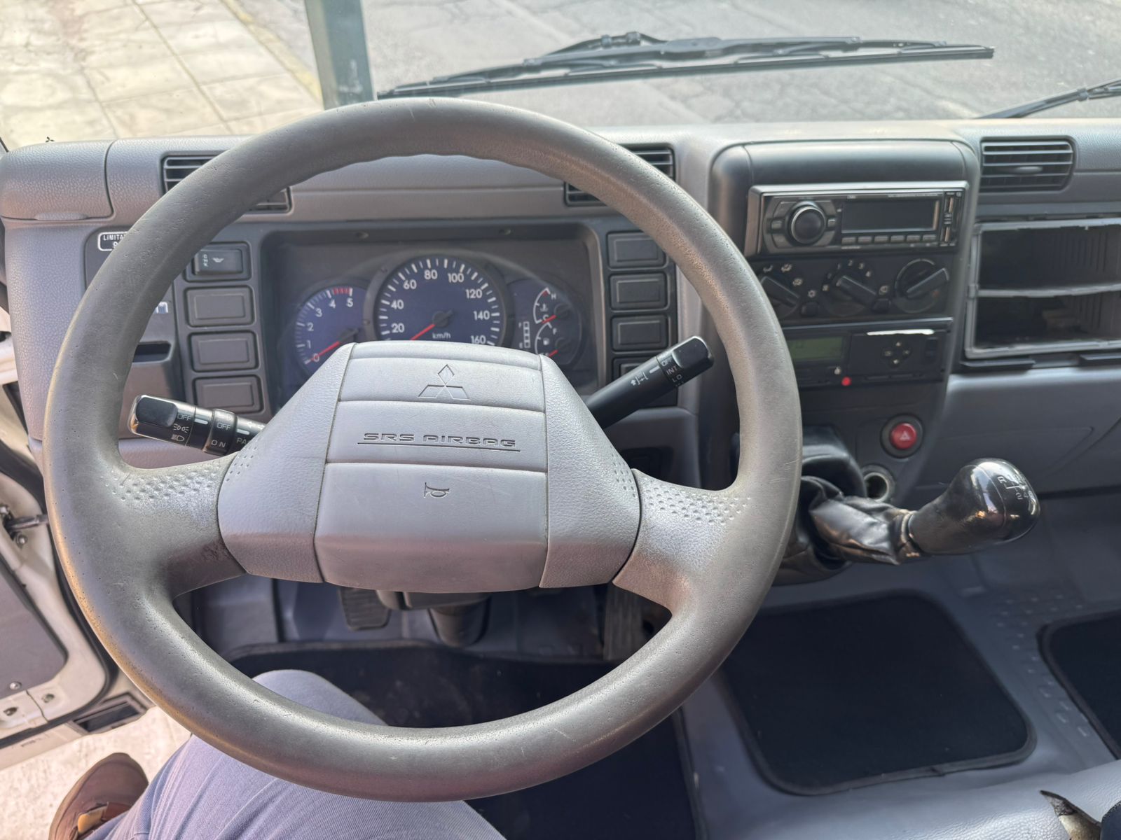 MITSUBISHI ’11 CANTER FUSO 7C18 Euro 5