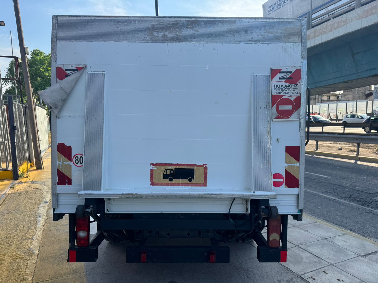 MITSUBISHI ’11 CANTER FUSO 7C18 Euro 5