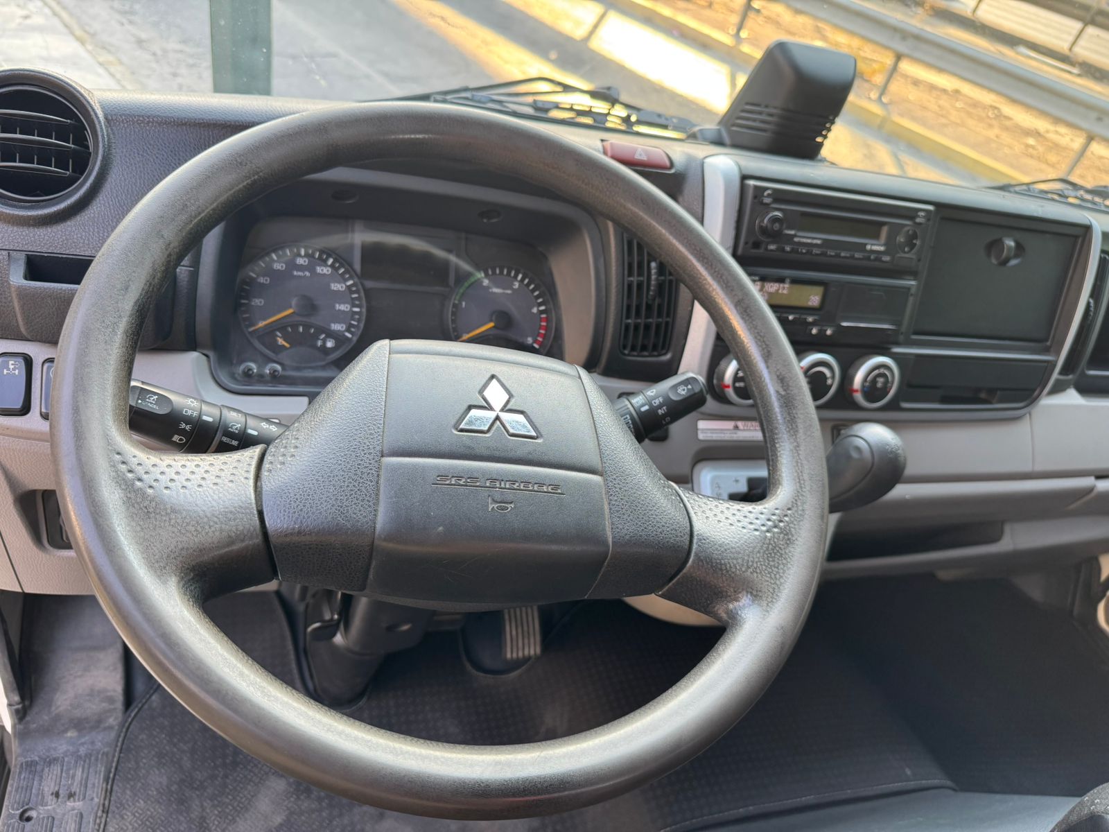 MITSUBISHI ’19 CANTER FUSO 9C18 Euro 6C