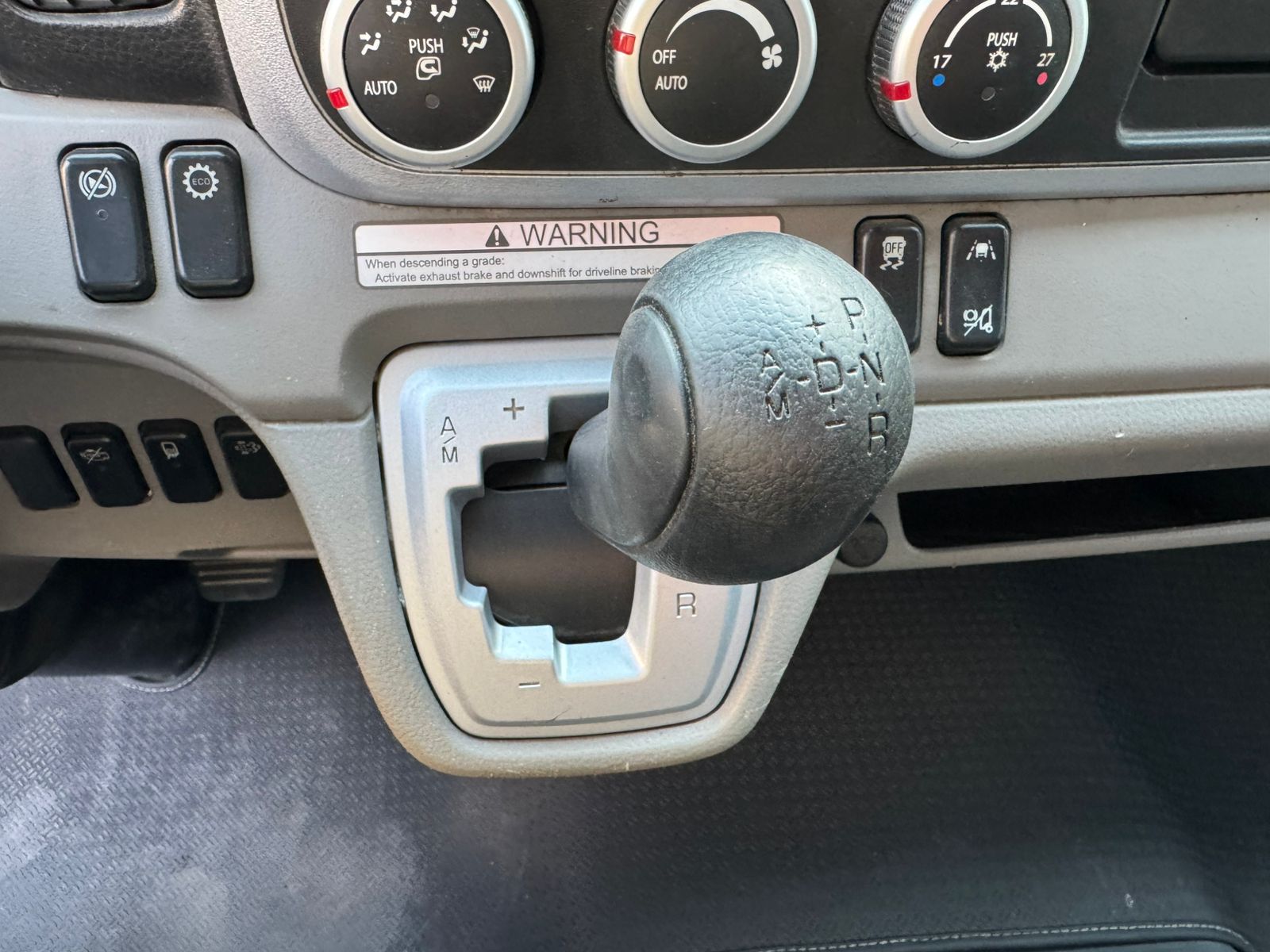 MITSUBISHI ’19 CANTER FUSO 9C18 Euro 6C