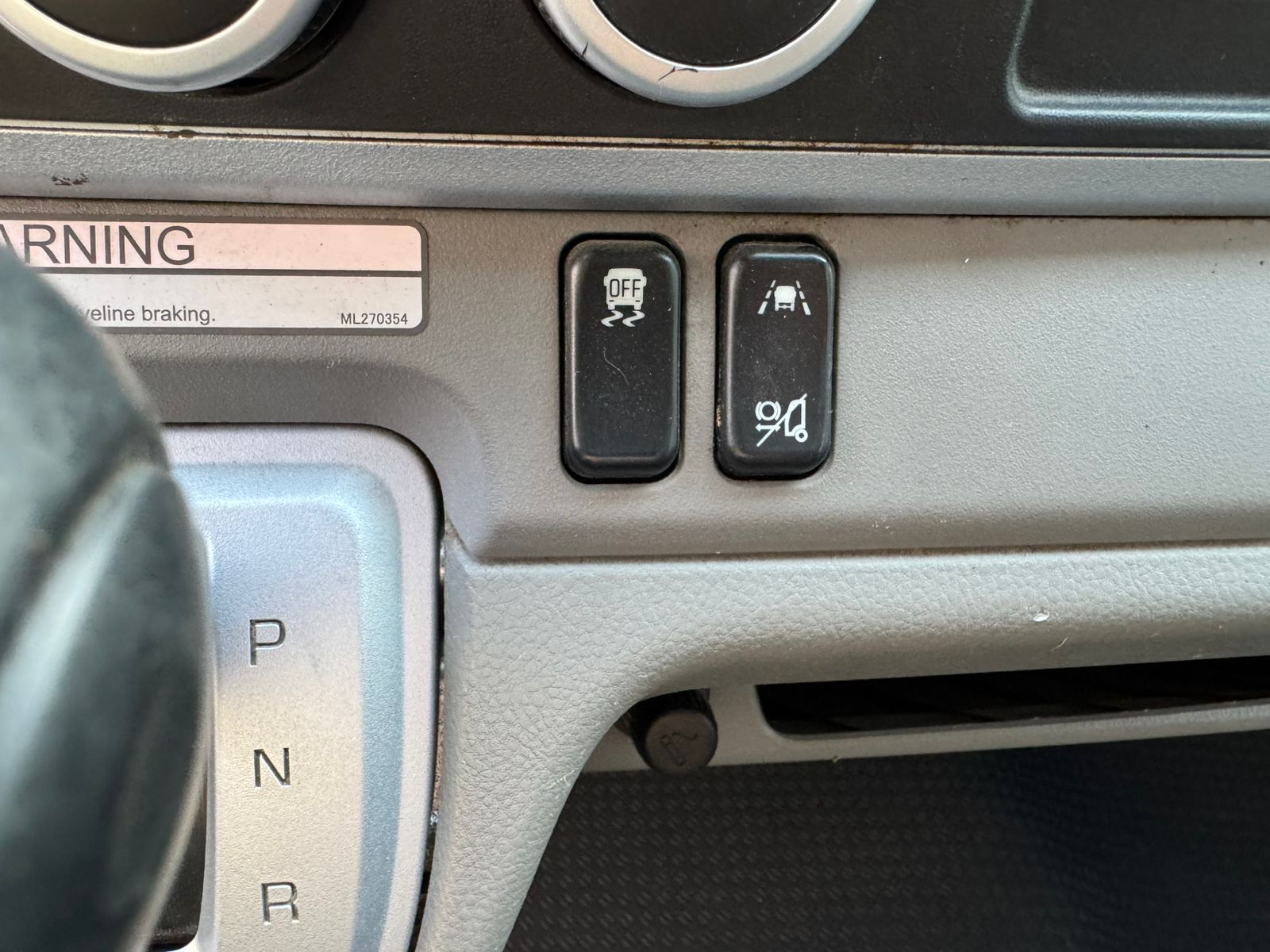 MITSUBISHI ’19 CANTER FUSO 9C18 Euro 6C